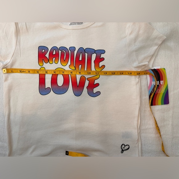 NWT LGBTQ Pride Cotton Cropped T-Shirt L (11-13) NWT - Picture 6 of 10